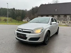 Grau Gebraucht 2006 Opel Astra Edition+ Limousine | 900 € (Superpreis)