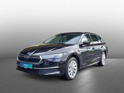 Schwarz (blackmagic perleffekt) Gebraucht 2025 Skoda Octavia Selection Kombi | 32.590 € (Fairer Preis)