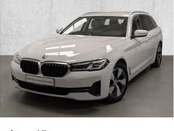 Weiß Gebraucht 2023 BMW 520 Efficient Dynamics Kombi | 29.680 € (Guter Preis)