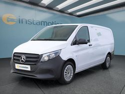 Weiß Gebraucht 2024 Mercedes Vito Van / Kleinbus | 35.949 € (Teuer)