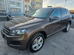 Braun Gebraucht 2011 VW Touareg SUV | 11.990 € (Etwas zu teuer)