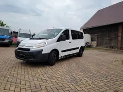 Weiß Gebraucht 2011 Citroën Jumpy Van / Kleinbus | 9.990 €