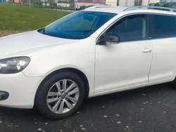 Weiß Gebraucht 2012 VW Golf VI Style Kombi | 4.550 € (Etwas zu teuer)
