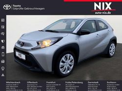 Shimmering silver metallic Gebraucht 2023 Toyota Aygo X X-play SUV | 14.490 € (Fairer Preis)