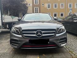 Silber Gebraucht 2017 Mercedes E200 AMG Limousine | 28.790 € (Fairer Preis)