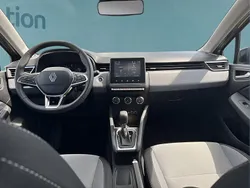 Grau Gebraucht 2025 Renault Clio V Kleinwagen | 19.799 € (Guter Preis)