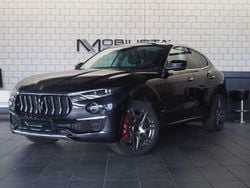 Schwarz Gebraucht 2020 Maserati Levante GranLusso SUV | 37.400 € (Superpreis)