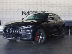 Schwarz Gebraucht 2020 Maserati Levante GranLusso SUV | 47.990 € (Teuer)