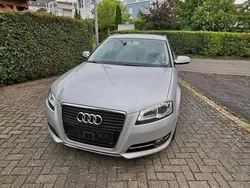 Silber Gebraucht 2012 Audi A3 Sportback Attraction Limousine | 6.100 € (Fairer Preis)