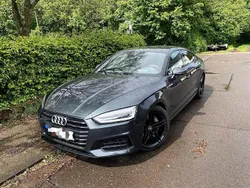 Grau Gebraucht 2019 Audi A5 Sportback Premium Limousine | 34.999 €