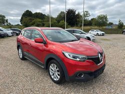 Rot Gebraucht 2015 Renault Kadjar Experience SUV | 8.300 € (Fairer Preis)