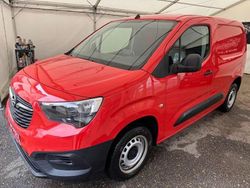 Rot Gebraucht 2021 Opel Combo Edition Van / Kleinbus | 12.900 € (Superpreis)