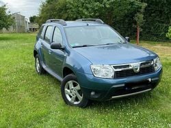 Blau Gebraucht 2011 Dacia Duster Lauréate SUV | 4.750 € (Superpreis)