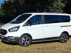 Weiß Gebraucht 2023 Ford Tourneo Custom Van / Kleinbus | 40.500 € (Etwas zu teuer)