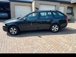 Schwarz Gebraucht 2008 Skoda Octavia Kombi | 3.300 € (Etwas zu teuer)