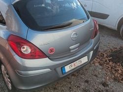 Grau Gebraucht 2012 Opel Corsa Edition Kleinwagen | 3.100 € (Guter Preis)