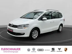 Weiss Gebraucht 2022 VW Sharan Van / Kleinbus | 28.980 € (Guter Preis)