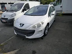 Weiß Gebraucht 2011 Peugeot 308 Kombi | 2.300 € (Fairer Preis)