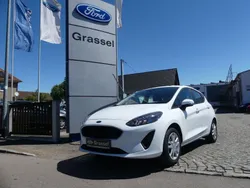 Weiß Gebraucht 2021 Ford Fiesta Cool & Connect Kleinwagen | 14.500 € (Fairer Preis)