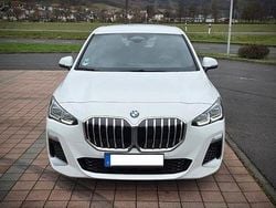 Weiß Gebraucht 2024 BMW 218 Active Tourer M Sport Van / Kleinbus | 31.000 € (Guter Preis)