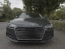 Grau Gebraucht 2016 Audi A4 Kombi | 11.500 € (Fairer Preis)