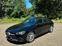 Schwarz Gebraucht 2022 Mercedes CLA180 Shooting Brake Progressive Kombi | 25.000 € (Guter Preis)