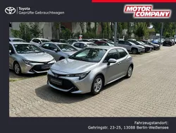 Silber Gebraucht 2022 Toyota Corolla Business Edition Limousine | 22.315 € (Fairer Preis)