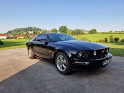 Schwarz Gebraucht 2005 Ford Mustang GT Coupé | 21.500 €
