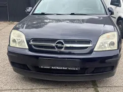Schwarz Gebraucht 2003 Opel Vectra Limousine | 699 € (Fairer Preis)