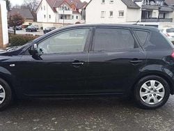 Schwarz Gebraucht 2007 Kia Ceed Kleinwagen | 2.500 € (Teuer)