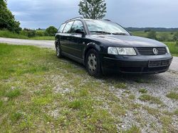 Schwarz Gebraucht 2000 VW Passat Kombi | 590 € (Superpreis)