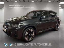 Grau Gebraucht 2022 BMW iX3 M Sport SUV | 44.490 € (Etwas zu teuer)