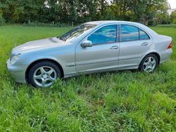Silber Gebraucht 2001 Mercedes C200 Kombi | 2.990 € (Fairer Preis)