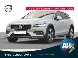 Andere farbe Gebraucht 2023 Volvo V60 CC Plus Kombi | 39.990 € (Guter Preis)