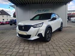 Weiß Gebraucht 2021 Peugeot 2008 GT SUV | 22.990 € (Teuer)