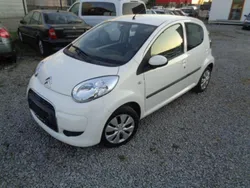 Weiß Gebraucht 2010 Citroën C1 Kleinwagen | 2.500 € (Fairer Preis)