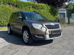 Braun Gebraucht 2010 Skoda Yeti SUV | 6.990 € (Fairer Preis)