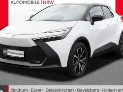 Weiß Neu 2025 Toyota C-HR Team SUV | 36.579 € (Etwas zu teuer)