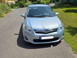 Gebraucht 2010 Toyota Auris Life Kombi | 8.500 € (Etwas zu teuer)