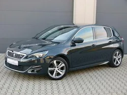 Grau Gebraucht 2016 Peugeot 308 Allure GT-Line Limousine | 7.999 € (Etwas zu teuer)