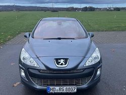 Grau Gebraucht 2009 Peugeot 308 Platinum Limousine | 3.400 € (Guter Preis)