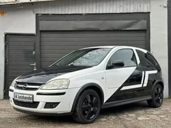 Schwarz Gebraucht 2006 Opel Corsa Edition Kleinwagen | 1.290 €