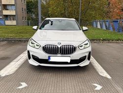 Weiß Gebraucht 2020 BMW 118 M Sport Kleinwagen | 23.800 € (Etwas zu teuer)