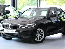 Schwarz Gebraucht 2021 BMW 318 Advantage Limousine | 25.900 € (Fairer Preis)