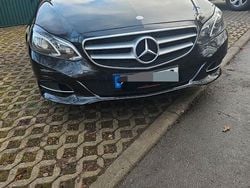 Schwarz Gebraucht 2016 Mercedes E220 Avantgarde Limousine | 22.800 € (Fairer Preis)