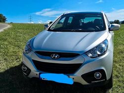 Silber Gebraucht 2011 Hyundai ix35 SUV | 9.499 € (Fairer Preis)