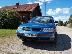 Blau Gebraucht 1997 VW Passat Basis Kombi | 1.800 € (Etwas zu teuer)