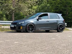 Andere farben Gebraucht 2009 VW Golf VI GTI Limousine | 10.599 € (Teuer)