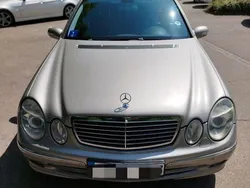 Grau Gebraucht 2004 Mercedes E270 Avantgarde Kombi | 1.567 € (Superpreis)