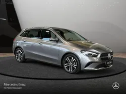 Grau Gebraucht 2024 Mercedes B180 Advanced Van / Kleinbus | 29.990 € (Guter Preis)